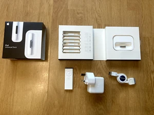 Genuine Apple ipod universal dock A1153, remote, charger/power & non apple cable - Picture 1 of 5