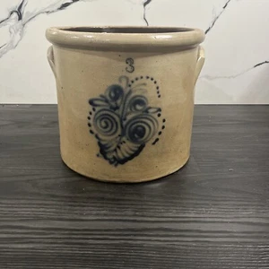 Antique 3 GALLON BLUE Flower CROCK - Foto 1 di 9