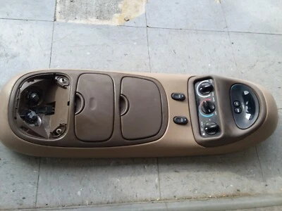 Ford Expedition 97 marrón/bronceado consola superior domo luz Foto 1 de 4