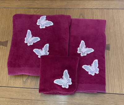 Juego de 3 toallas Martex algodón mezcla poliéster apliques rojos mariposas juego de 3 piezas Foto 1 de 4