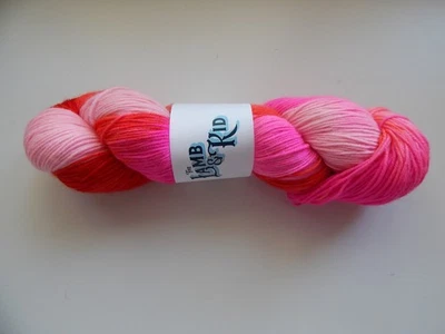 THE LAMB & KID TRIO HAND DYED YARN MERINO CASHMERE NYLON PEPPERMINTY-  1 SKEIN   - Image 1 of 2