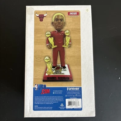 Dennis Rodman Chicago Bulls FOCO 3x Championship Trophy Bobblehead #47/300 Foto 1 de 4