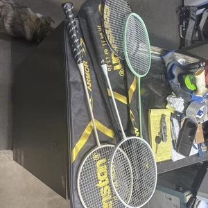 Posten 4 Senston Armor Badmintonschläger & 2 Hüllen kostenloser Versand - Bild 1 von 9