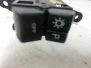 DASH HEADLIGHT LAMP CONTROL SWITCH - 1990 CENTURY -G23 132463 - Picture 1 of 2