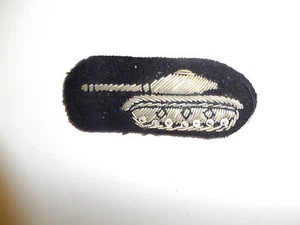 b1987 RVN Vietnam Army Armored Forces Beret badge silver bullion EM IR8C - Picture 1 of 3
