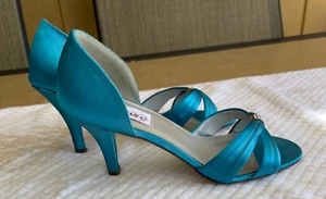 DYEABLES WOMEN'S SHOES. SIZE: 9. TURQUOISE. SATIN. OPEN TOE. HEELS. BRIDAL. PROM - Picture 1 of 6
