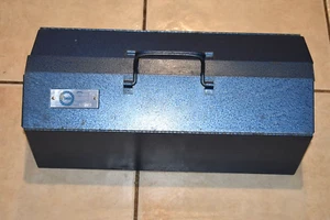 New Vintage 1970s Champion Tool Box Chest 19 1/2" x 8 1/2" x 7 1/2"  NOT PERFECT - Picture 1 of 13