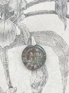 Charmant pendentif ancien en verre irisé souvenir de Lourdes - Picture 1 of 2