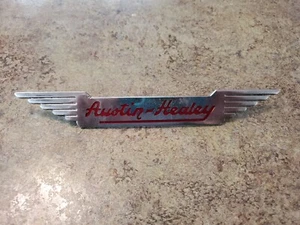VINTAGE ORIGINAL AUSTIN HEALEY GRILL WINGED BADGE EMBLEM CHROME RED LETTERS 8.5" - Picture 1 of 7