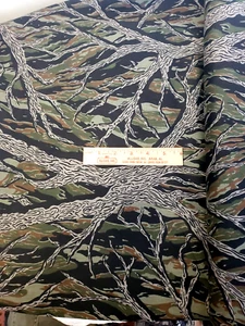 Camouflage Fabric Black Gray Tree Green Tan Sewing Crafts Hunting Blind 6Ydsx44W - Picture 1 of 6