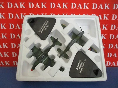 Die cast 1/72 Set Modellini Aerei Messerschmitt Me 262 + Hawker Tempest V Defeat - Immagine 1 di 4