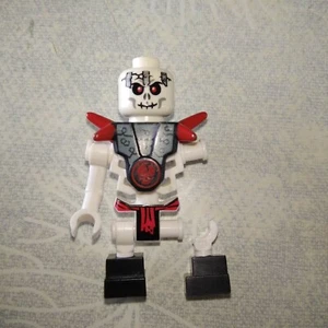 LEGO minifig - NINJAGO NJO011: frakjaw (Skulkin) - Armor, Helmet - broken leg - Imagen 1 de 1
