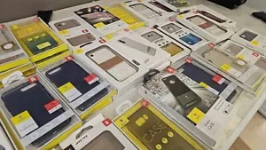 40 lotto custodia telefono Baseus MIX per iPhone 6 6s 7 8 Plus X XS Samsung S8 all'ingrosso - Foto 1 di 12