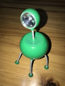 Smiggle Brand Luna Lamp/Alien LED Reading Desk Night Lamp Battery Operated Green - Picture 1 of 3
