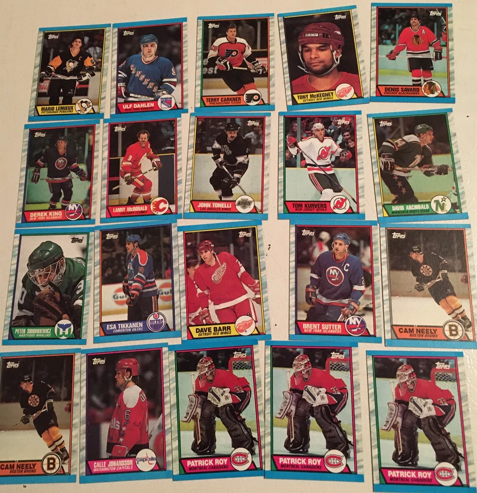207 Cards 1989-90 Topps Hockey  Sakic/Leetch/Gretzky/Lemieux/Yzerman) Ex Cond UG - Image 1 of 4