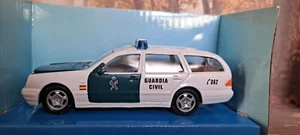 1/43  Cararama  MERCEDES E-CLASS W210  Spanish Guardia Civil - Picture 1 of 3