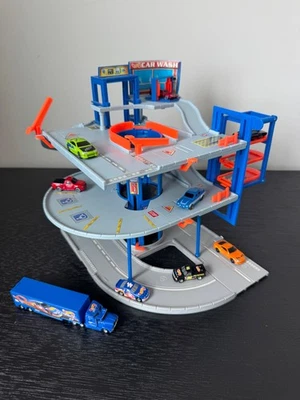 Mattel Hot Wheels Planet Micro City Garage 1997 juego Foto 1 de 4