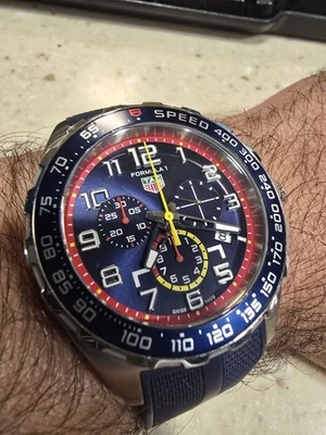 Reloj de cuarzo Tag Heuer Formula 1 Red Bull Racing Edition cronógrafo 43 mm Foto 1 de 4