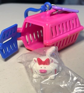 Sonic Wacky Pack Kids Meal Toy Cat Kitten PET KEEPERS Pink Blue 2001 Keychain - Picture 1 of 11