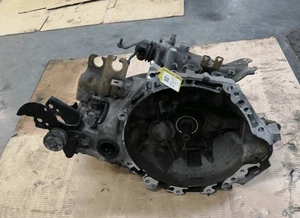 303000D040 Changement complet.  TOYOTA YARIS 1.4 D-4D (FRP) Ber. 5p/d/1364cc - Picture 1 of 6