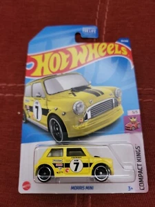 2022 HOT WHEELS TREASURE HUNT MORRIS MINI IN HAND H CASE TREASURE HUNT HTF (1) - Picture 1 of 1