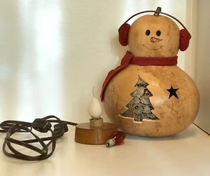 Meadowbrooke Gourds Lighted Snowman Star Tree Rustic Lamp Decoration 9" x 6" - Picture 1 of 16