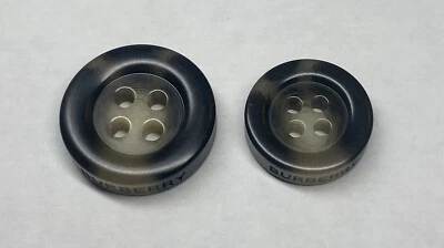 Burberry Textured Set 2 Buttons 25mm, 21mm #5301 - Image 1 of 4