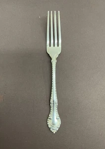 English Gadroon by Gorham 45.7g Sterling Silver Dinner Fork Flatware 7 1/8" - Picture 1 of 9
