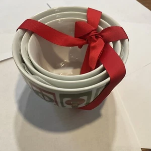 3 ciotole per nidificazione natalizia cassa e barile Yule Town-Julia Rothman - Foto 1 di 5