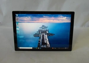 Microsoft Surface Pro 4 1724 12.3" Core I5-6300U 2.40GHz 4GB 128GB SSD (T3322) - Picture 1 of 8