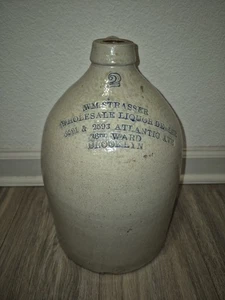 Antike WM. Strasser Großhandel Schnapshändler 2 Gallonen Steinzeug Krug Brooklyn NY - Bild 1 von 11