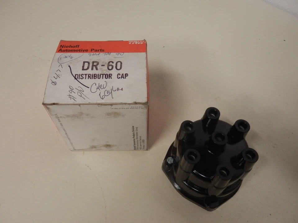  Tapa de distribuidor Niehoff DR-60 NOS SE ADAPTA A AMC, JEEP, IH, GM, GMC, CHECKER 1963-1974 Foto 1 de 1