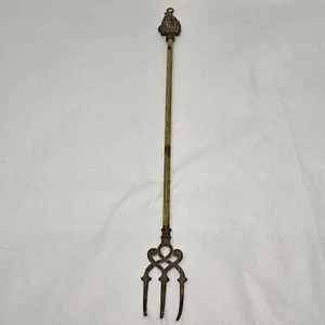 ANTIQUE BRITISH SOLID BRASS SHIP HANDLE FIREPLACE TOOL TOASTING FORK 19" - Picture 1 of 8