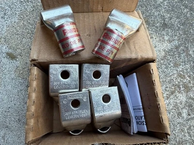 12 PANTUID LCAX300-38F Bent 90 Degree Terminal Copper Lug 300 STR/Flex Brand New - Image 1 of 3