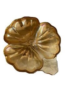 Divided Shamrock Caramel Gold Carnival Glass Candy Leaf Dish - Picture 1 of 4