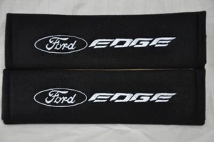 2 piezas (1 PAR) almohadillas para cinturón de seguridad bordado Ford Edge (blanco sobre negro) - Imagen 1 de 1