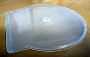 Single Round CD DVD Blu-Ray Clamshell Storage Case 4.8" NEW. Lots of 5 pieces - Afbeelding 1 van 1