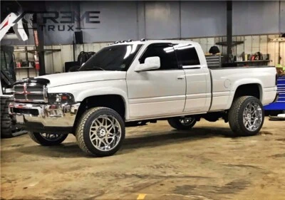 Juego de llamaradas de guardabarros pintables estilo OE para 94-02 Dodge Ram 2500 3500 Foto 1 de 4