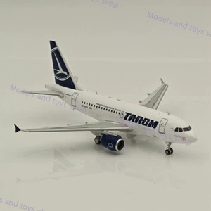 TAROM 1:200 / Airbus A318 / YR-ASA / IF318RO1124 / CON SOPORTE / VUELO 200 - Imagen 1 de 8