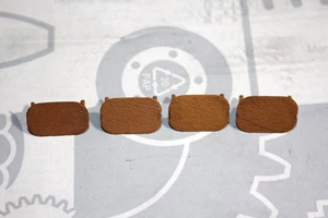 GENUINE MERCEDES-BENZ MB W123 DASHBOARD KICK PANEL PLASTIC SCREW CAP BEIGE OEM - Picture 1 of 6