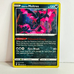 Galarian Moltres 093/203 - Evolving Skies - Holo Rare - Pokemon TCG - NM - Picture 1 of 5