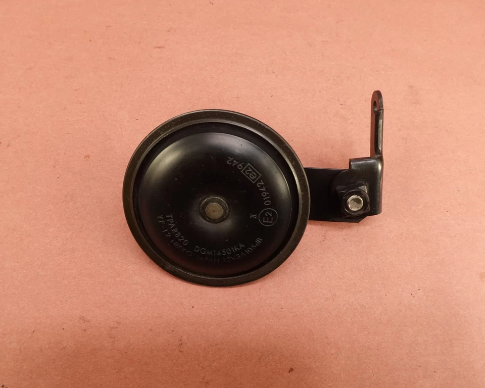 99-04 Triumph Sprint RS 2004 señal de bocina Foto 1 de 4