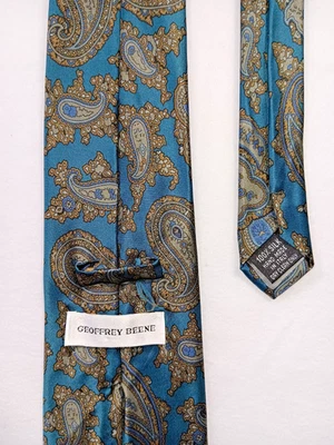 Geoffrey Beene Men's Tie Teal Blue Gold Paisley 100% Silk Hand Made Italy - Image 1 of 4