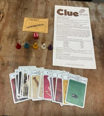 VTG1972 Clue Board Game-Replacements(5 Wood Tokens,Red Die,19 Cards&Instructions - Image 1 of 4