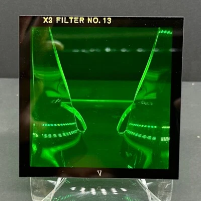 Mint NOS Kodak Wratten B-Glass 3x3 75mm X2 Filter Green #13 Box & Insert - Image 1 of 4