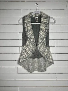 Max Studio Kids Fuzzy Sweater Vest Size 10-12 EUC - Picture 1 of 7