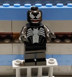 VENOM LEGO MARVEL SUPER HEROES Minifigure SH542 From Set 76175 - Picture 1 of 2
