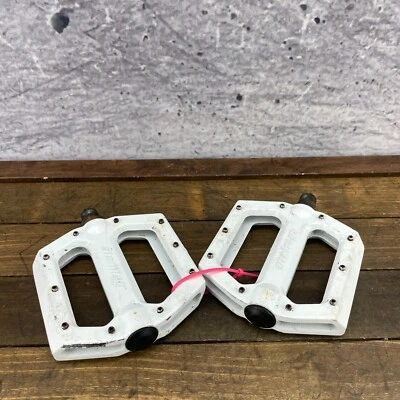 Pedales Atomlab de colección 9/16 pulgadas blanco anclado atómico DH BMX 3 PIEZAS aleación de colección MTB Foto 1 de 4