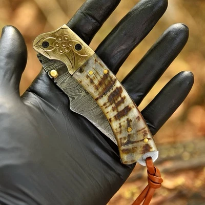 Faca de bolso de aço Damasco feita à mão lâmina dobrável cabo de chifre de carneiro melhor presente - Imagem 1 de 4