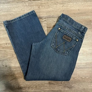 Wrangler Boys Retro Relaxed Bootcut Jeans Size 10 Husky Adjustable Dark Wash - Picture 1 of 5